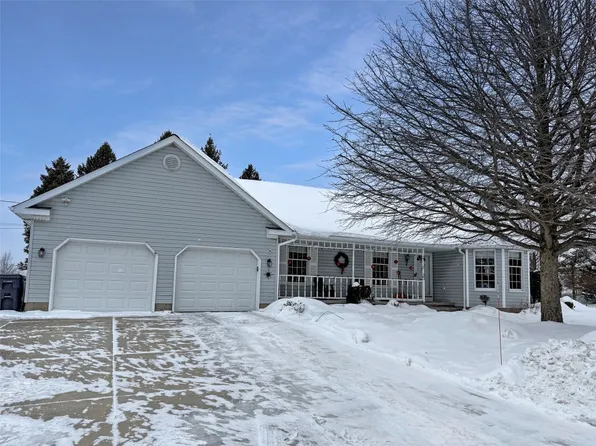 5829 Washington Ave, Erie, PA 16509