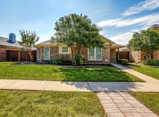 2874 Stoneridge Dr, Garland, TX 75044