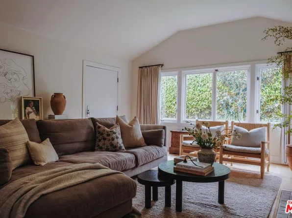 609 Boccaccio Ave, Venice, CA 90291