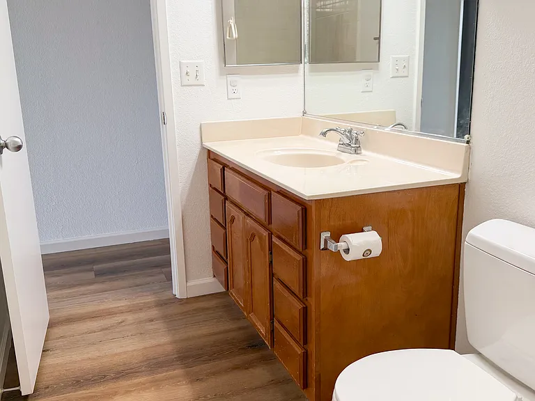 104 Oak Ct — Photo 18