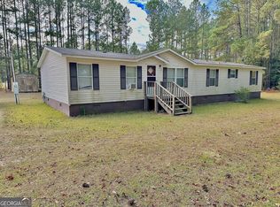 930 Pless Clifton Rd, Brooklet, GA 30415
