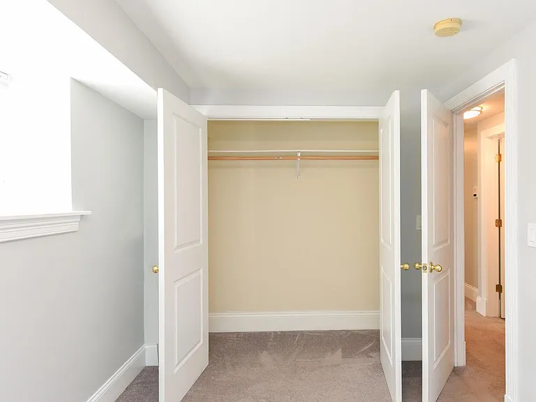 1713 W Julian St #1R — Photo 21