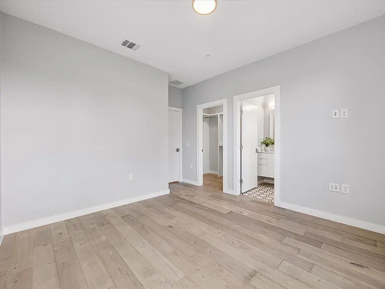 2108 Tillery St #9 — Photo 18
