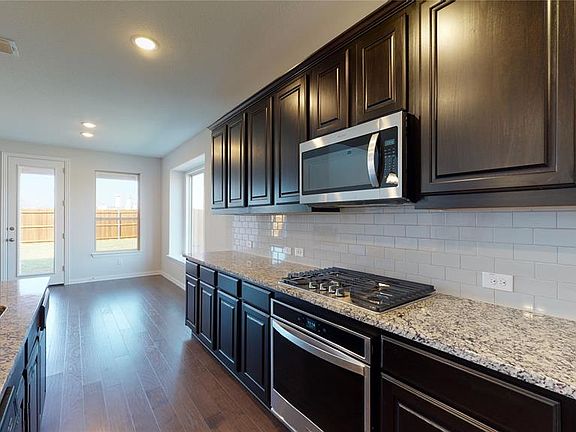 4th image of 4515 Cypress Dr
