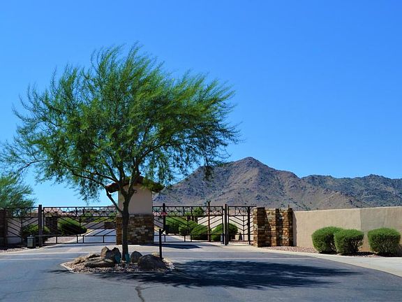 2nd image of 5267 W Encanto Verde Dr