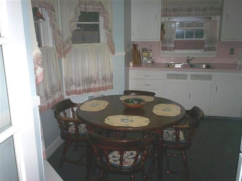 4th image of 3014 SUNSET Lane