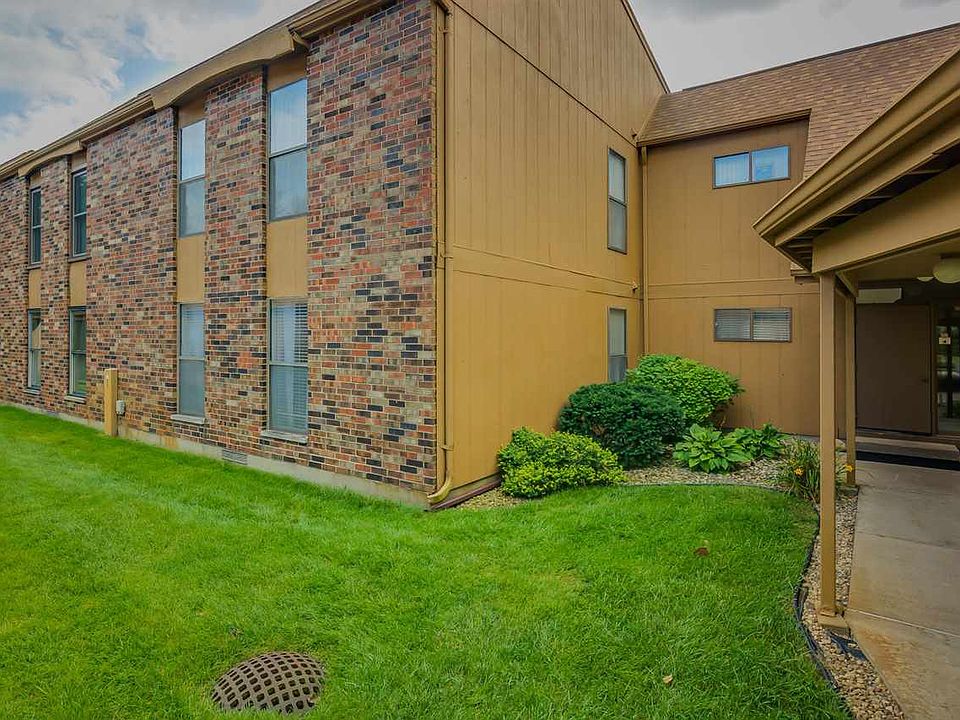 1st image of 2025 Waterview Ct APT C
