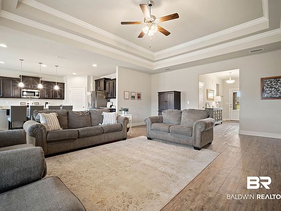 5th image of 11491 Arlington Blvd