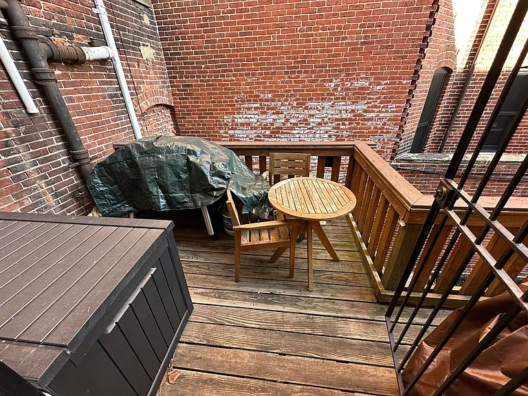 645 Q St NW — Photo 31