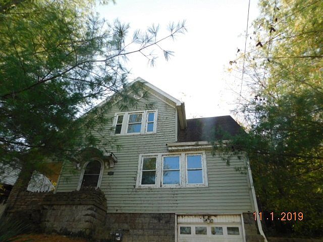 1st image of 609 Cleveland Ave