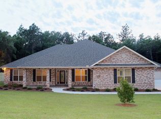 6096 Blueberry Ln, Crestview, FL 32536