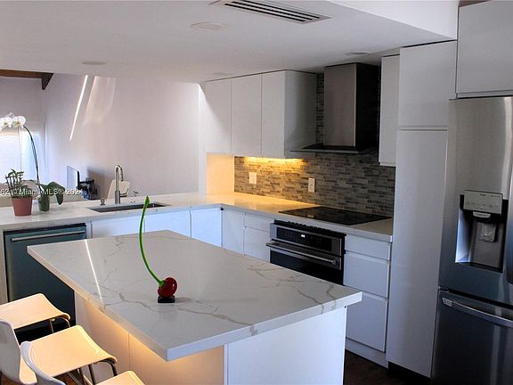 2nd image of 1891 SW 81st Ave #1891