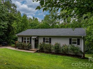 1172 Sunset Ct, Conover, NC 28613