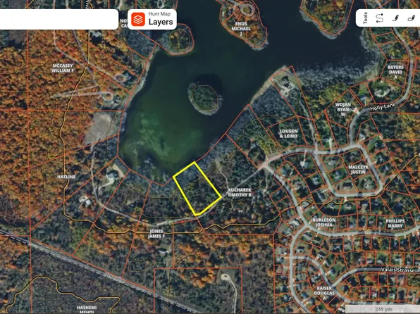 Labrador Dr, Gaylord, MI 49735