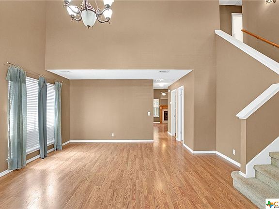 5th image of 20816 Trotters Ln