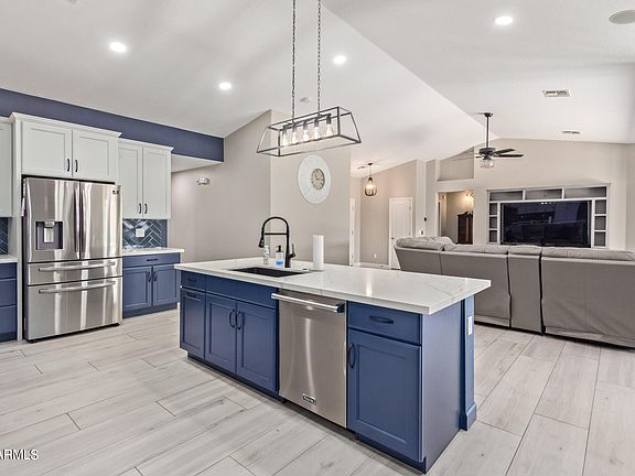 4th image of 17425 W Tara Lane