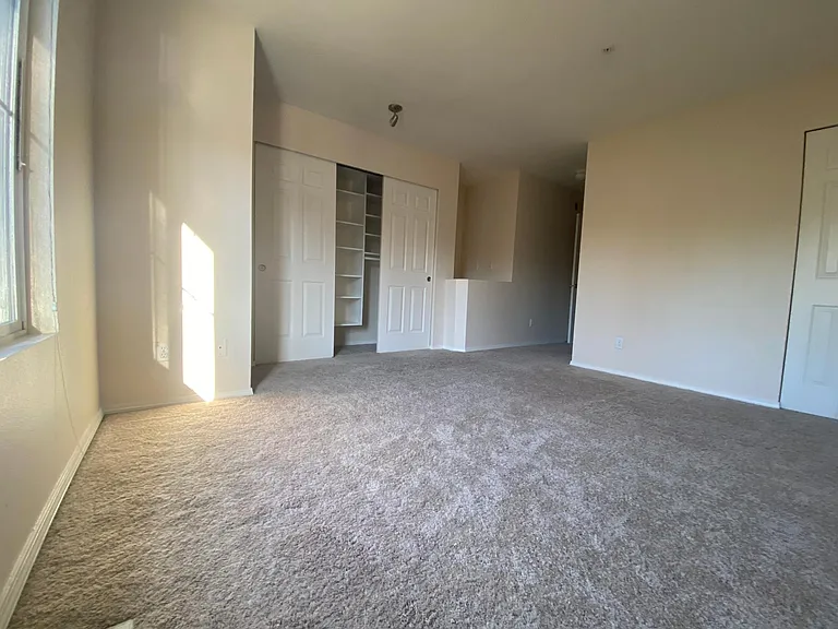 4414 249th Ter SE — Photo 24