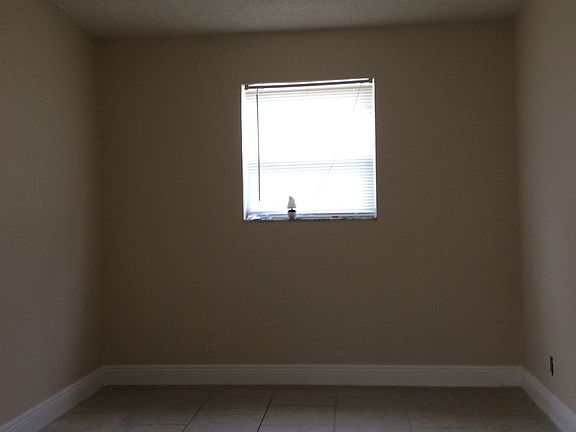 5th image of 525 50th St