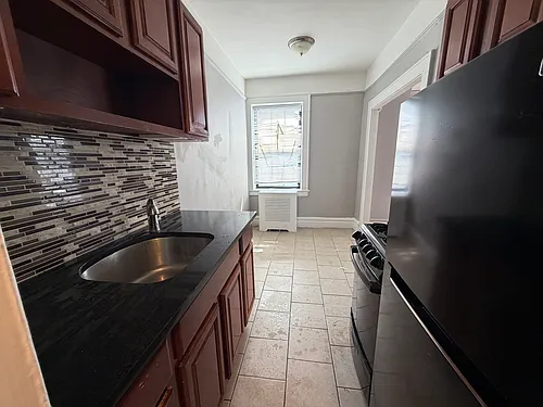 24 N Harrison St Photo 1
