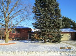 4717 Cedar Ln, Bay City, MI 48706