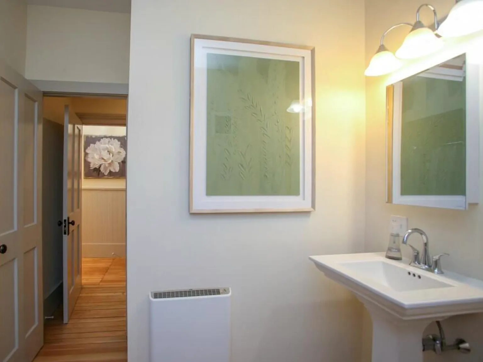 44 Main St — Photo 3
