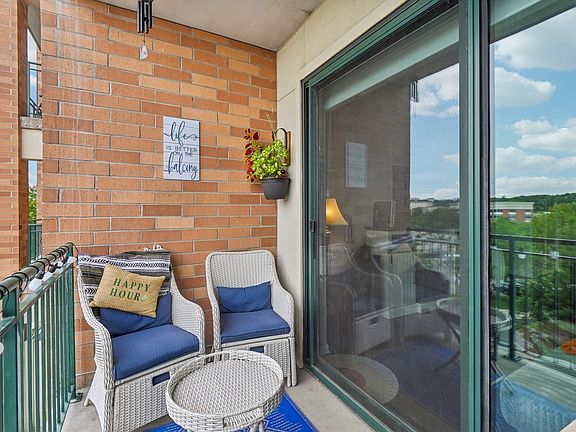 3rd image of 6420 Double Eagle Dr Unit 409