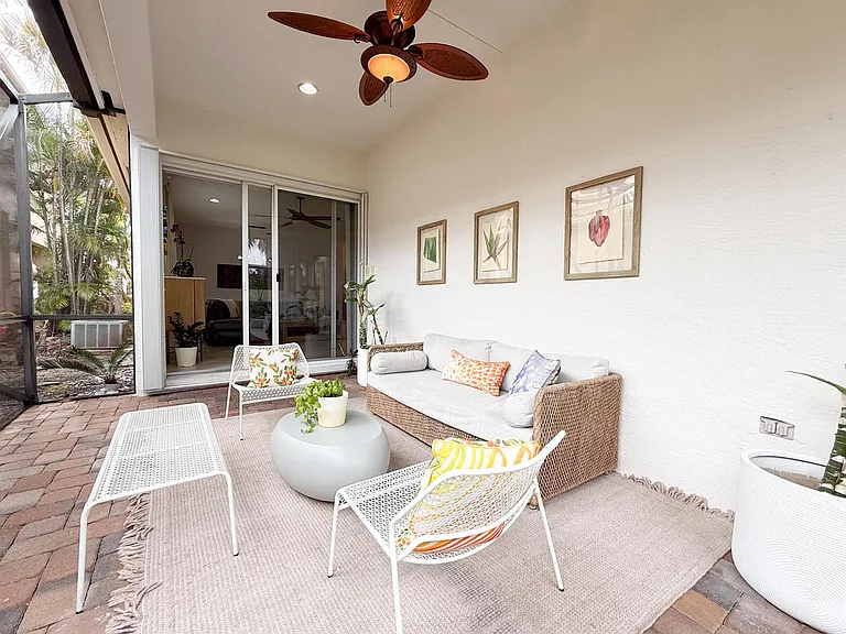167 Isle Verde Way — Photo 14
