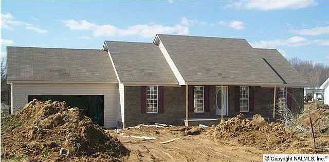 2nd image of 24 Hunters Ridge Dr