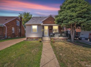 4061 Calhoun St, Dearborn, MI 48126