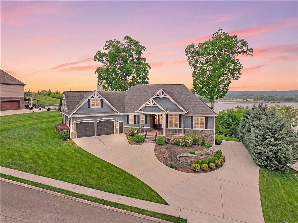 1st image of 6201 Breezy Hollow Ln