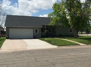 610 N Gates St, Syracuse, KS 67878