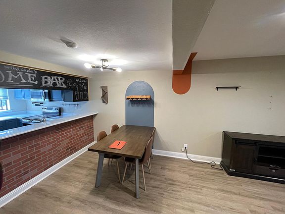 3rd image of 6395 Joaquin Murieta Ave APT E
