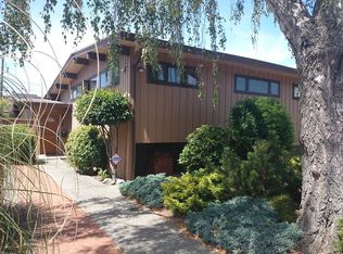 3217 64th Ave SW, Seattle, WA 98116