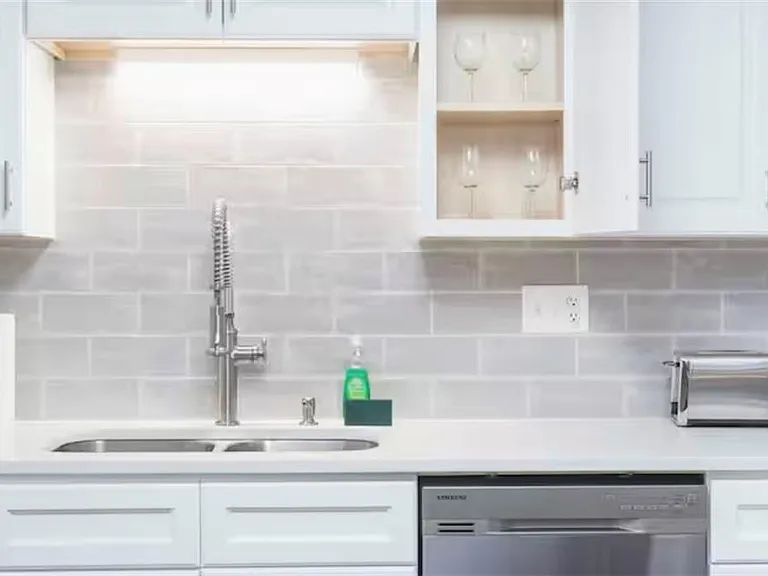 846 Park Pl NE — Photo 137