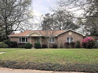 1201 Forest Dale Dr, Mobile, AL 36618