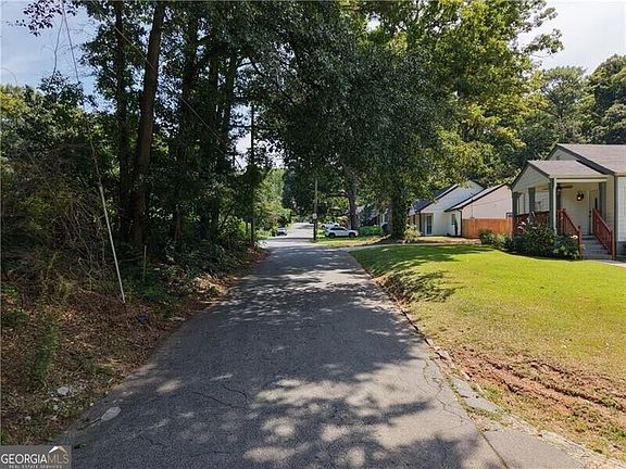 3rd image of 1929 Grove Ave