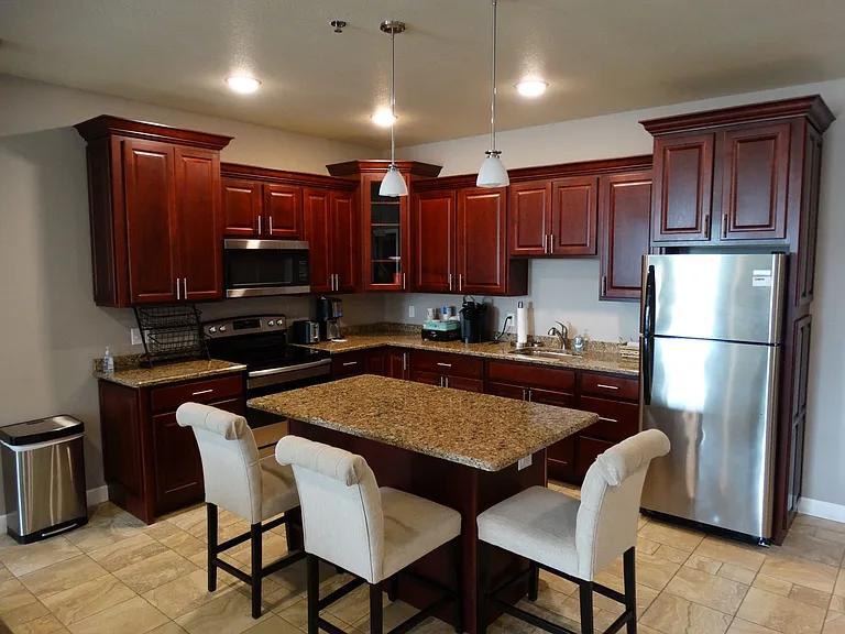 Grasslands Apartments — Photo 42