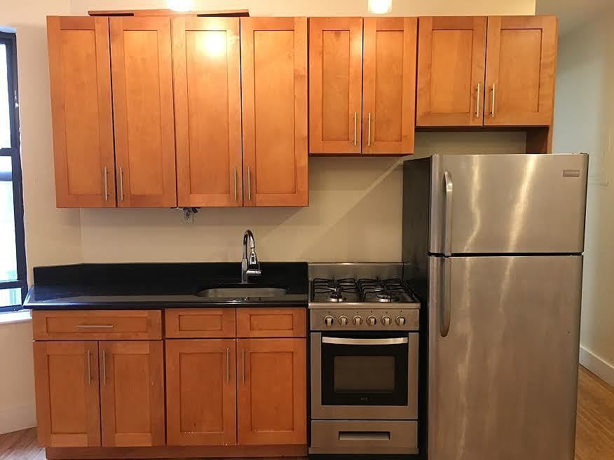 1st image of 516 Eastern Pkwy APT 4A