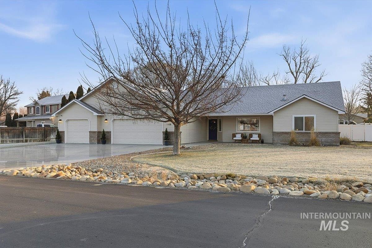 1108 N Autumn Wind Dr, Nampa, ID 83687 | Zillow