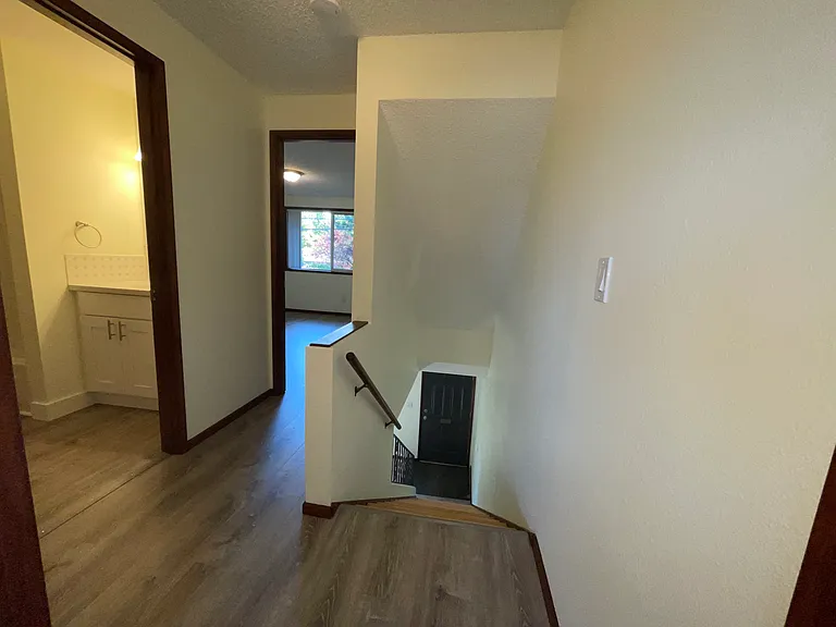 9738 SE 42nd Ave #2 — Photo 15
