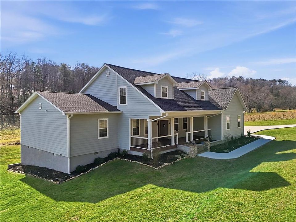 1st image of 135 Floyds Way