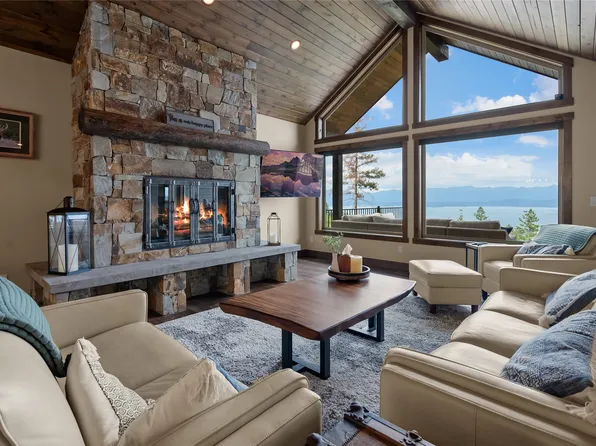 360 Ridge Line Dr, Lakeside, MT 59922