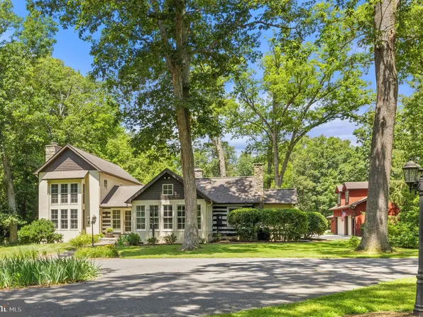 97 Tilthammer Mill Rd, Boyce, VA 22620