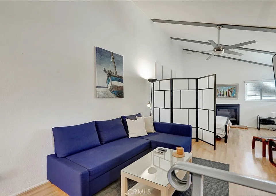 257 Avenida Del Mar #4