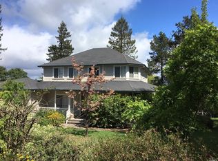 8147 Elphick Ln, Sebastopol, CA 95472