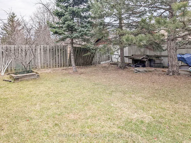 64 Springfield Blvd — Photo 23