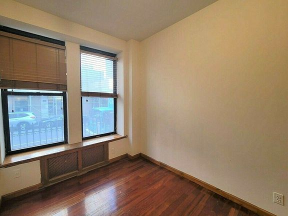 4th image of 175 Lexington Ave #1AA
