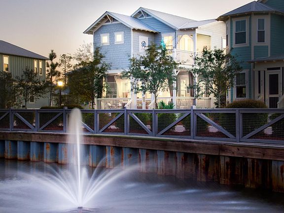 Overlooking Fountain