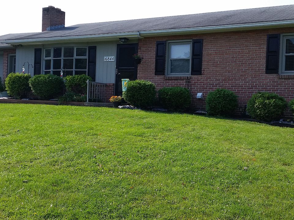 1st image of 16844 Petmar Cir