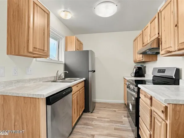 330 N Bliss St, Anchorage, AK 99508